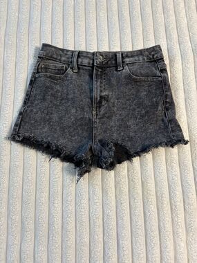 Kendall + Kylie The Drifter High Rise Grey Denim Frayed Shorts Womens 2” Inseam